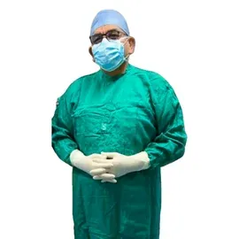 Dr. César Álvarez